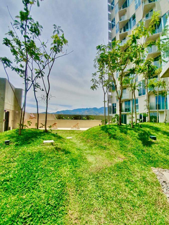 Comodo Y Elegante Apartamento En Fabuloso Condo! San José Kültér fotó