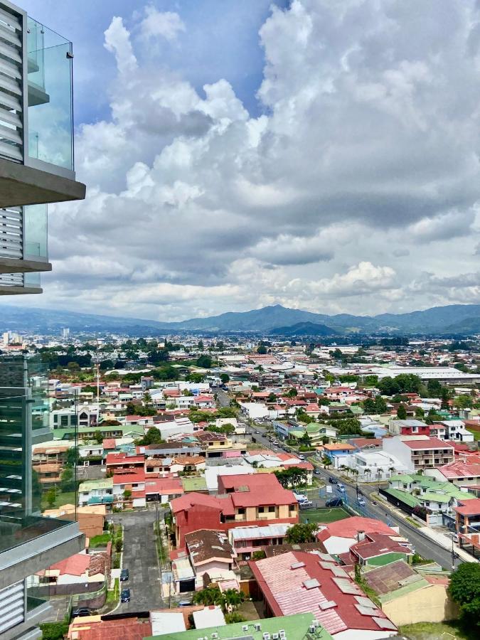 Comodo Y Elegante Apartamento En Fabuloso Condo! San José Kültér fotó