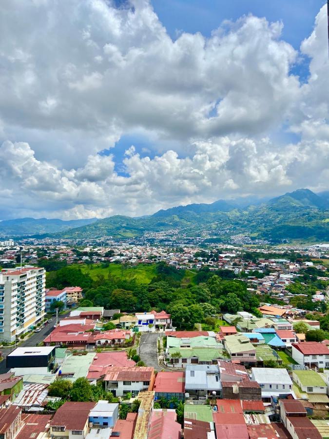 Comodo Y Elegante Apartamento En Fabuloso Condo! San José Kültér fotó