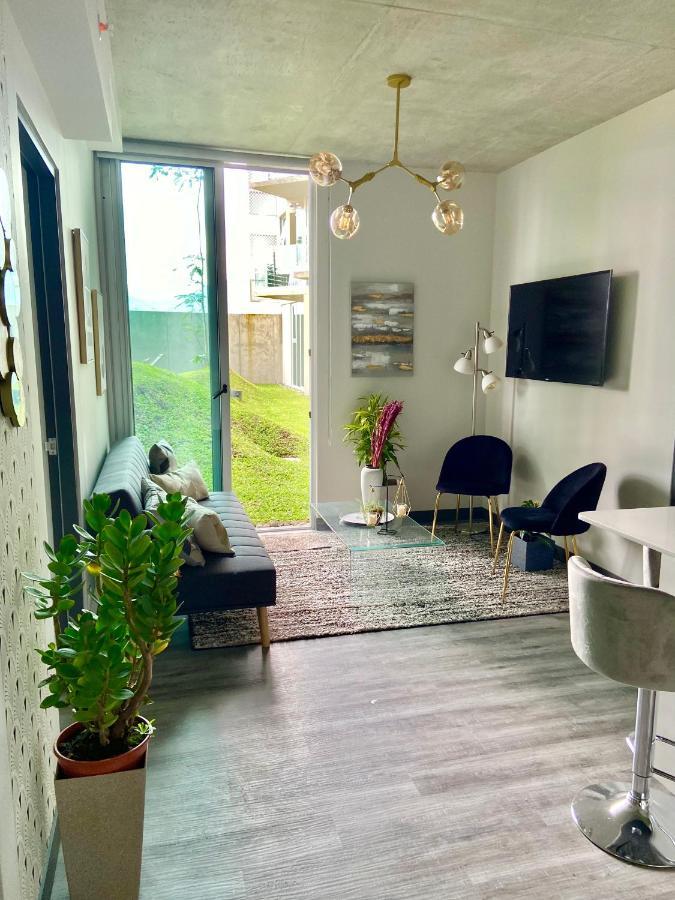 Comodo Y Elegante Apartamento En Fabuloso Condo! San José Kültér fotó